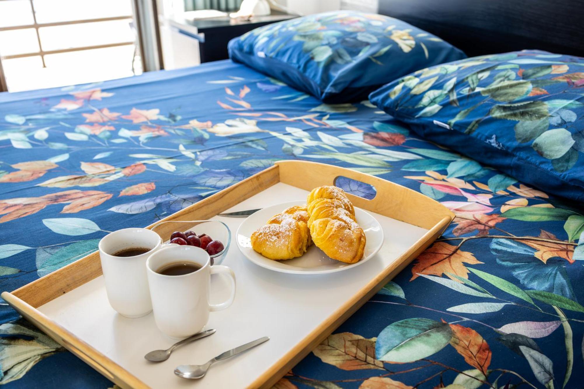 Beachfront 3Bdr Apt On Marginal Boulevard São Martinho do Porto Kültér fotó